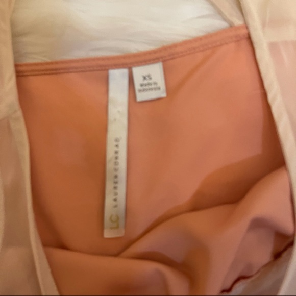LC Lauren Conrad Peach & Sheer Cream Colorblock Bow Blouse XS - Picture 9 of 13